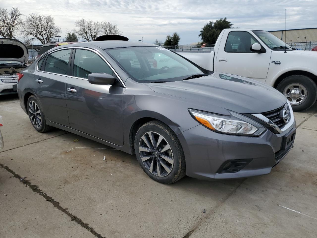 2017 NISSAN ALTIMA 2.5 - Image 4