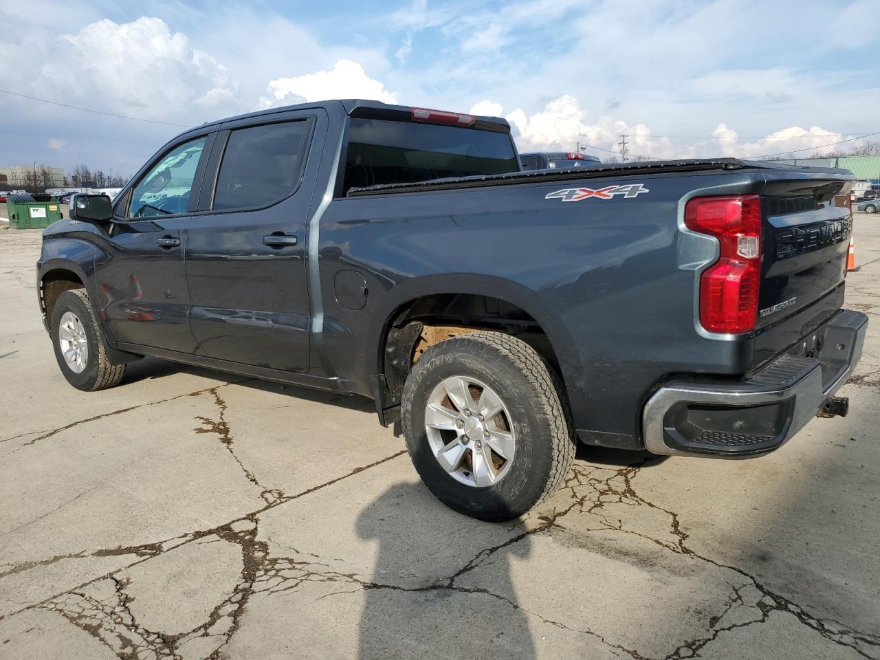 2021 CHEVROLET SILVERADO - Image 2