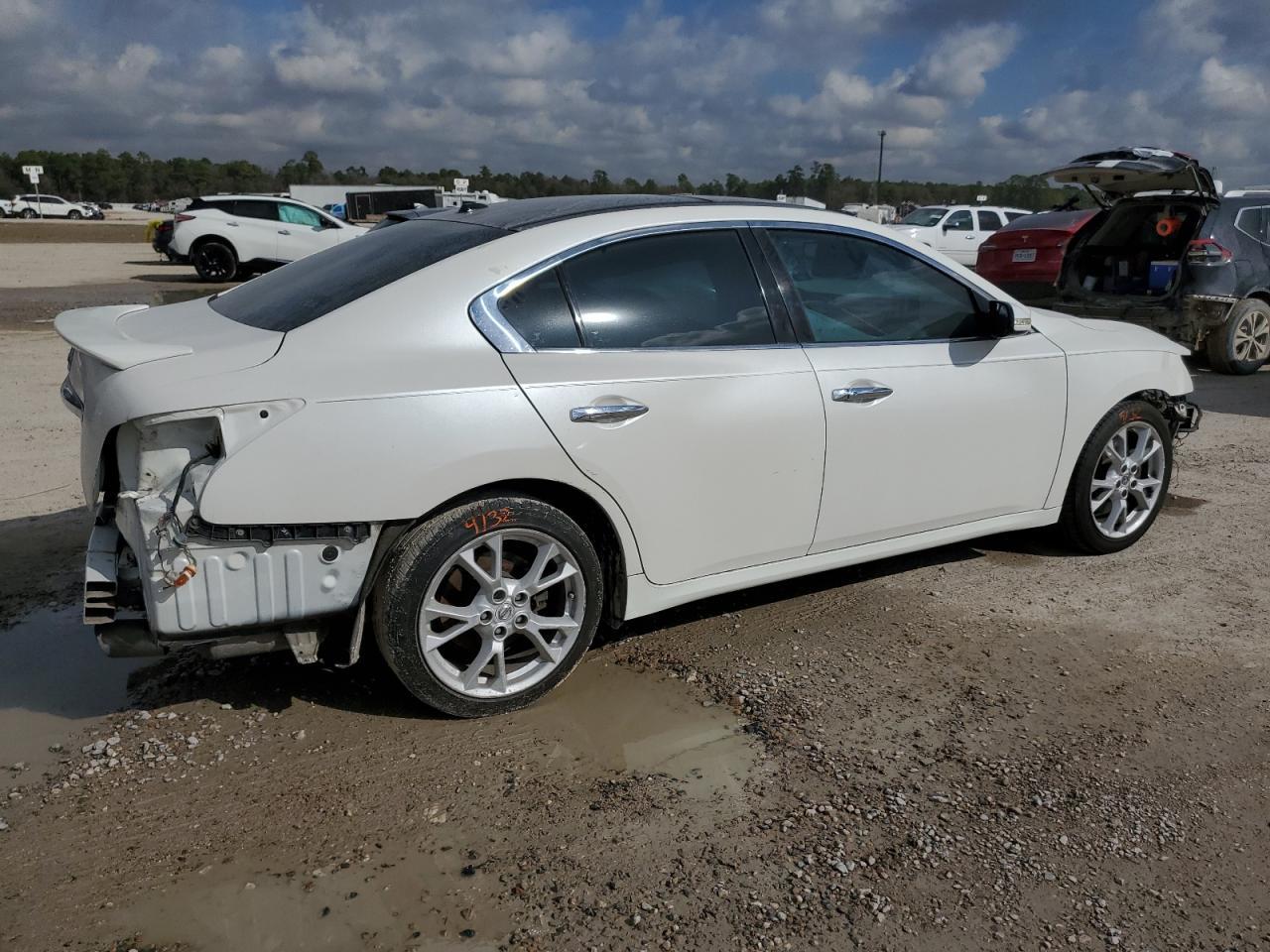 2014 NISSAN MAXIMA S - Фото 3