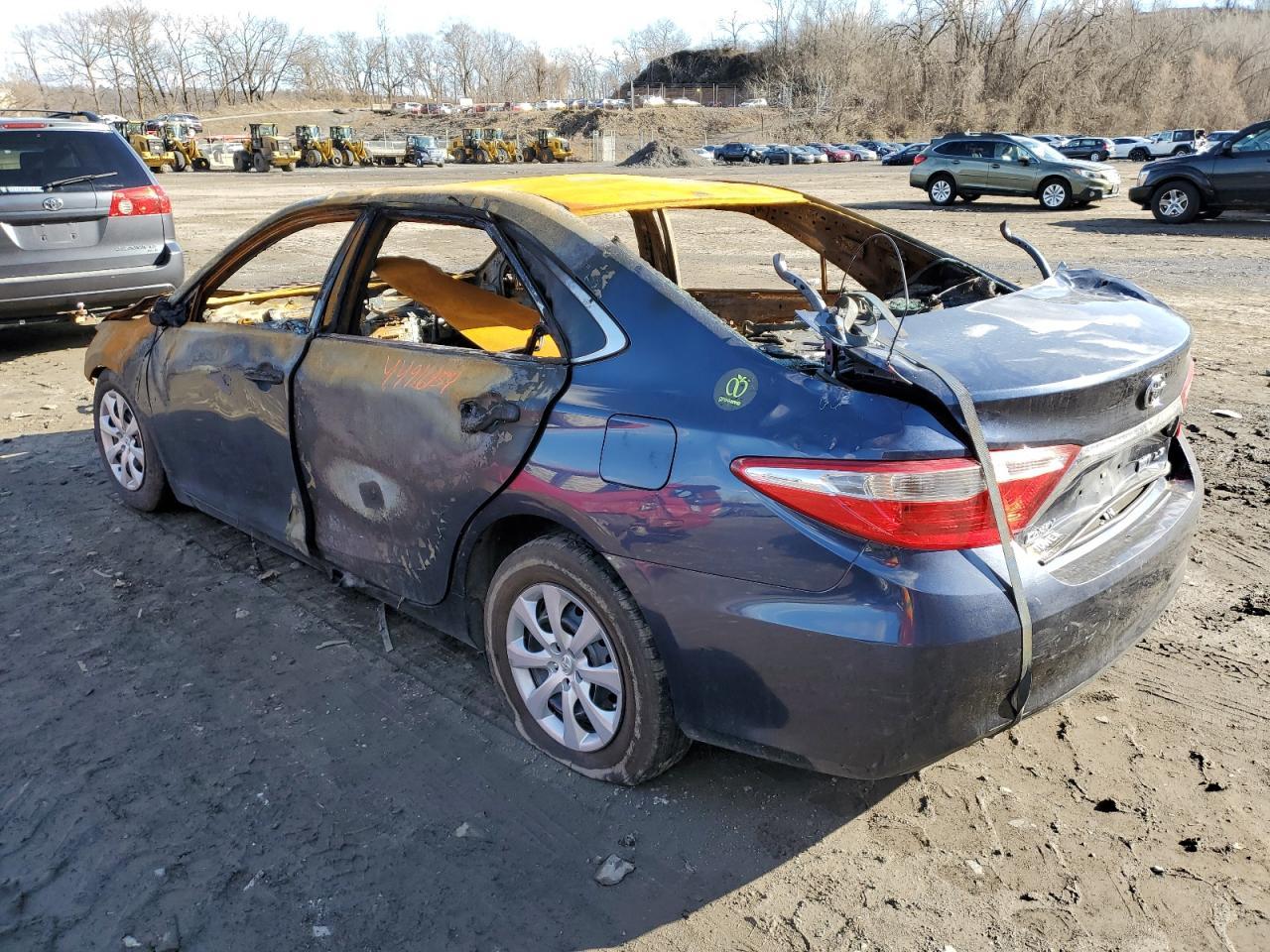 2017 TOYOTA CAMRY HYBR - Image 2