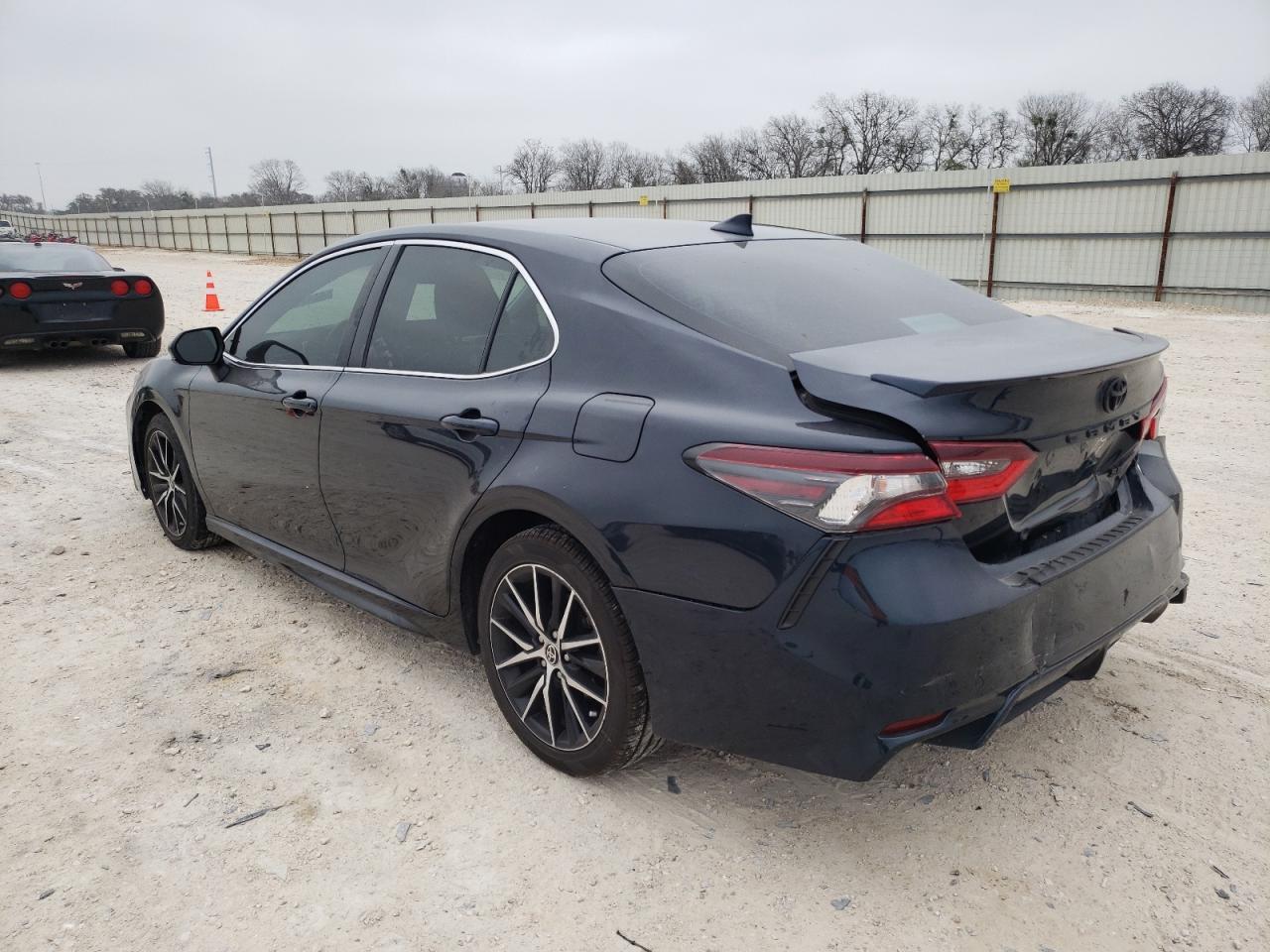2021 TOYOTA CAMRY SE - Image 2