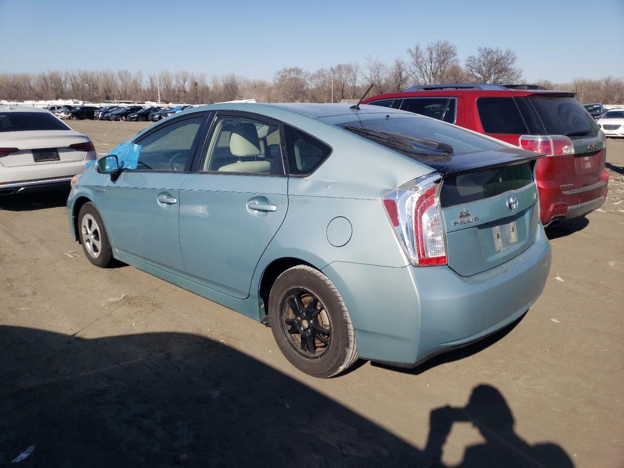 2015 TOYOTA PRIUS - Фото 2