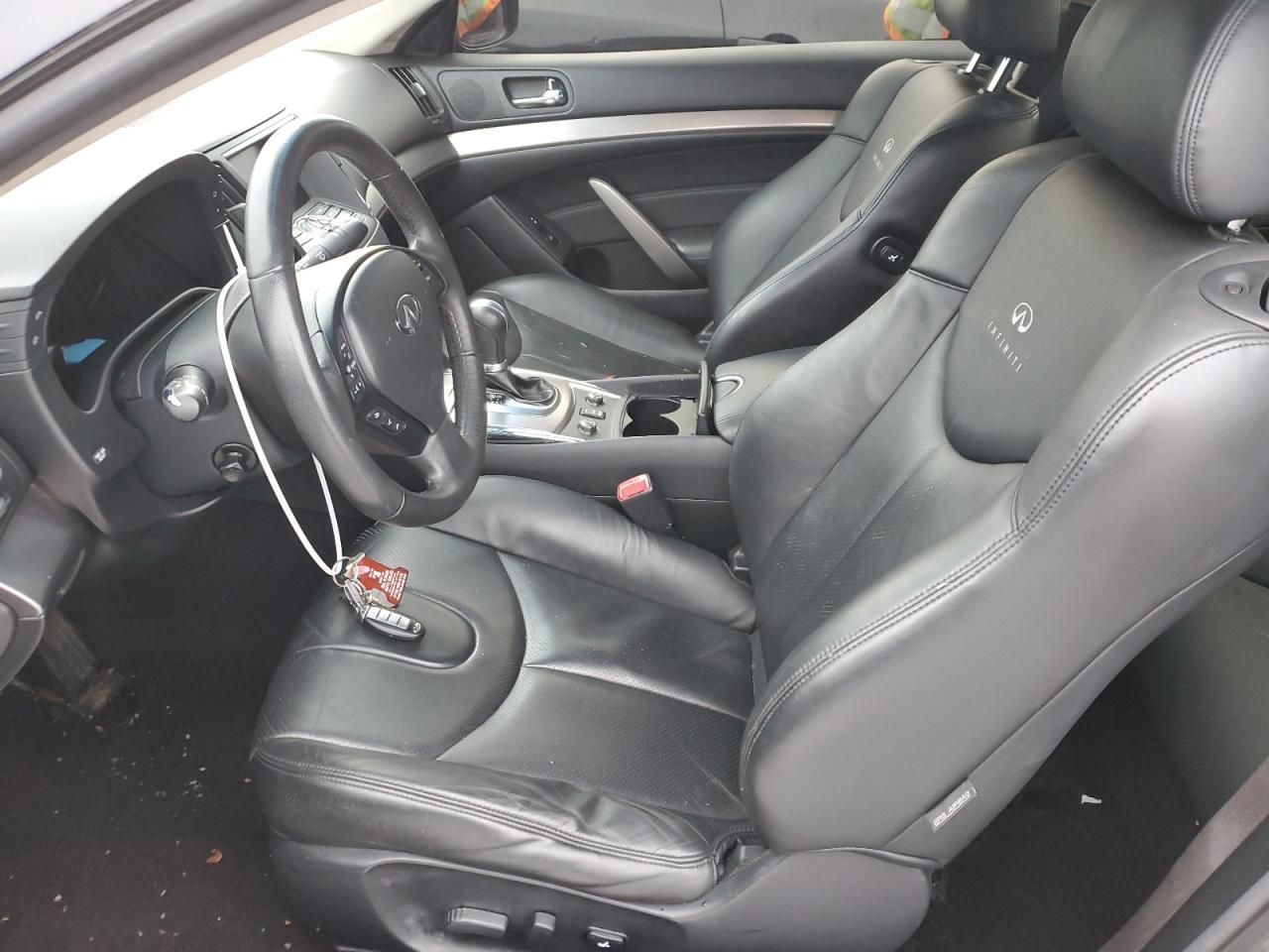 2012 INFINITI G37 - Image 7