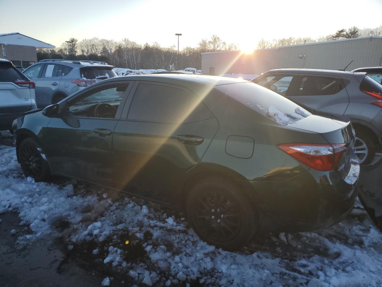 2016 TOYOTA COROLLA L - Фото 2