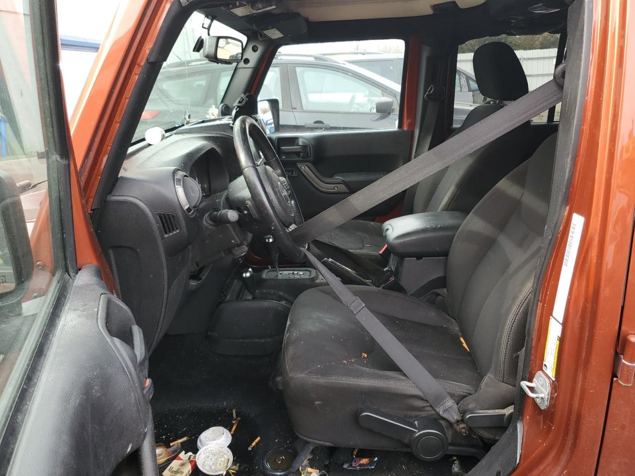 2014 JEEP WRANGLER U - Image 7