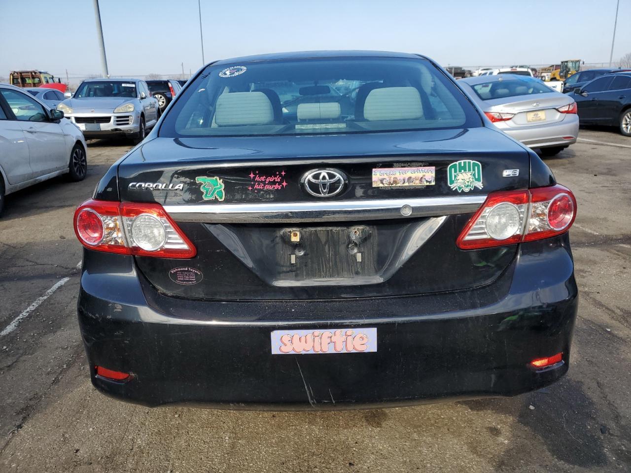 2013 TOYOTA COROLLA BA - Фото 6
