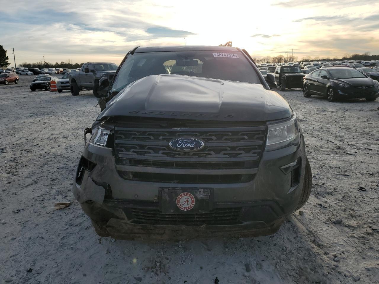 2018 FORD EXPLORER X - Фото 5
