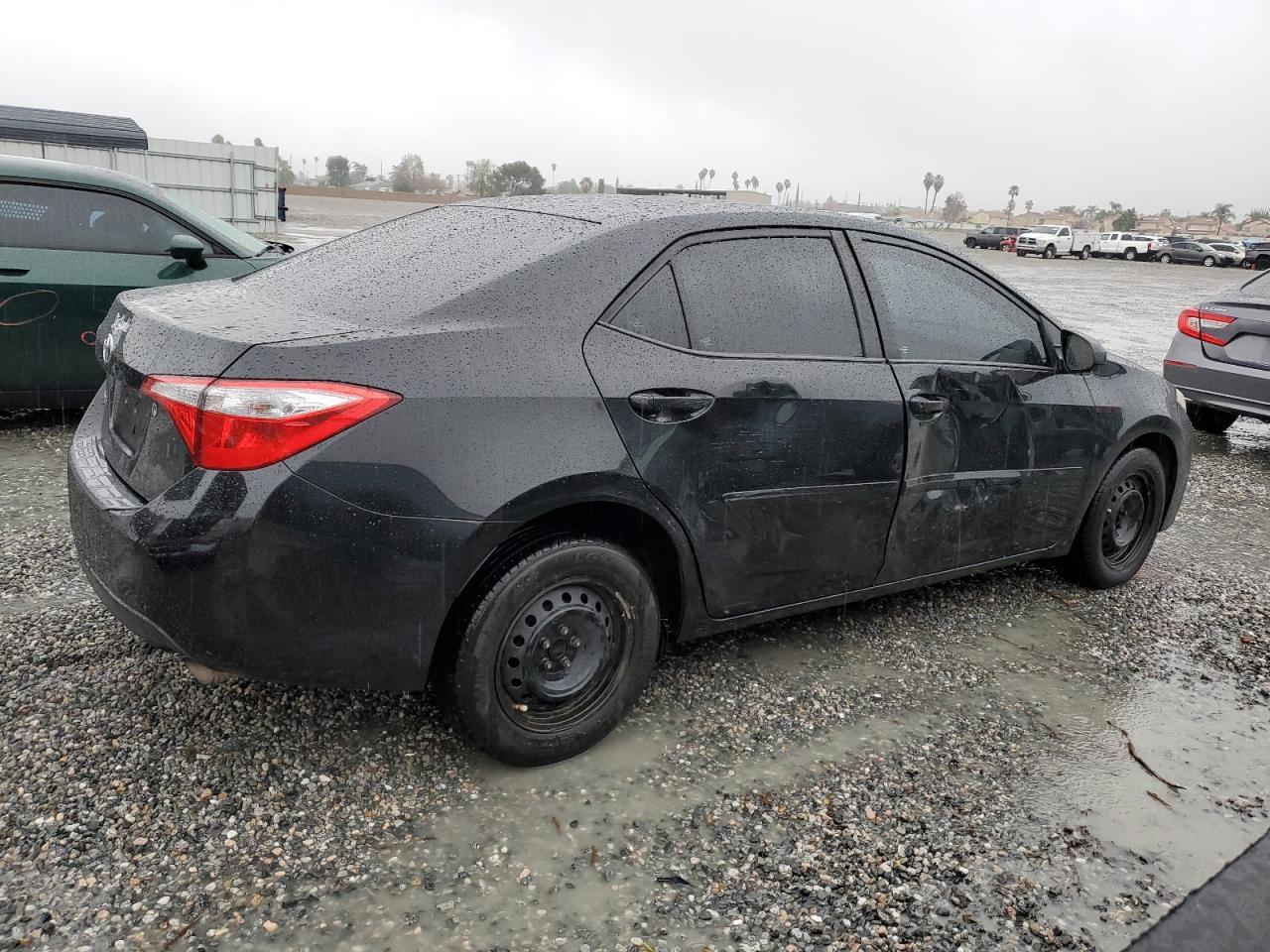 2016 TOYOTA COROLLA L - Фото 3
