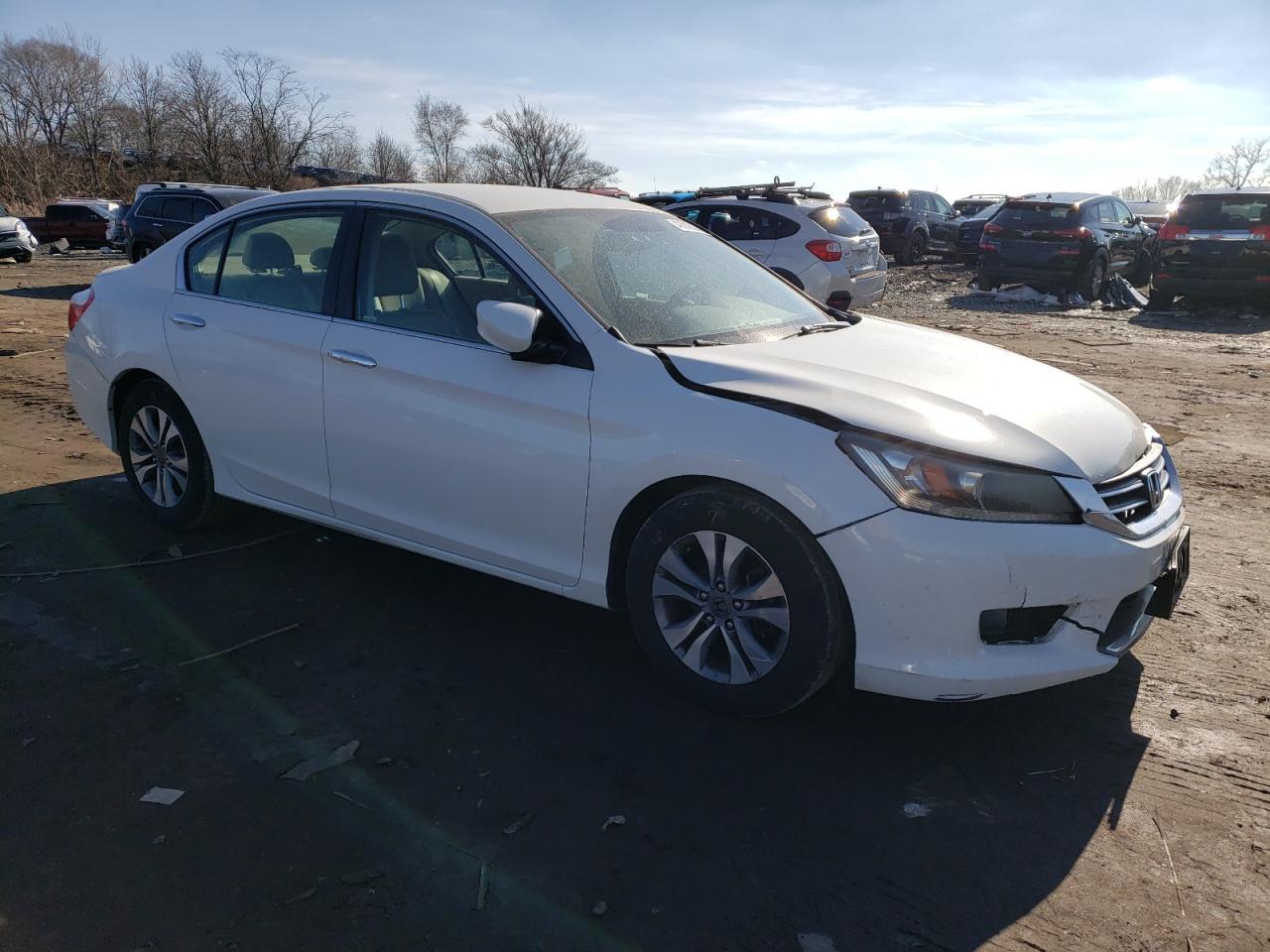 2014 HONDA ACCORD LX - Фото 4