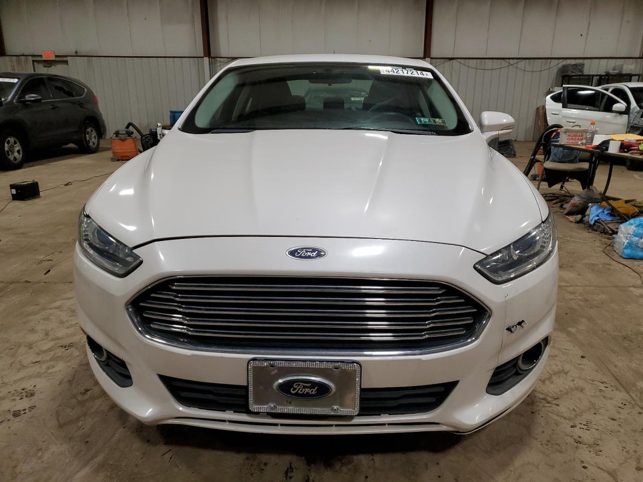 2014 FORD FUSION SE - Image 5