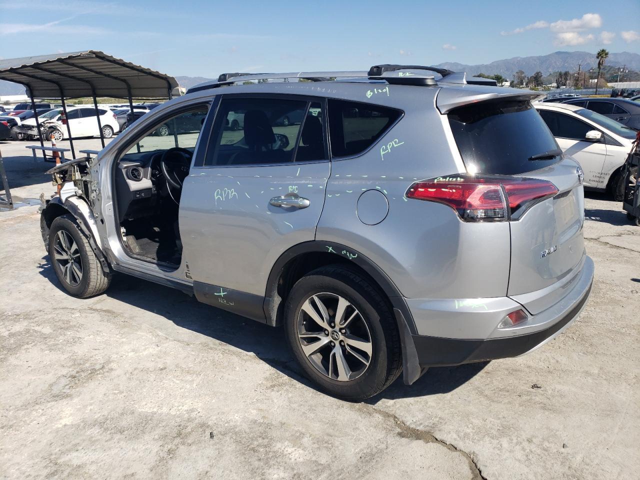 2016 TOYOTA RAV4 XLE - Image 2