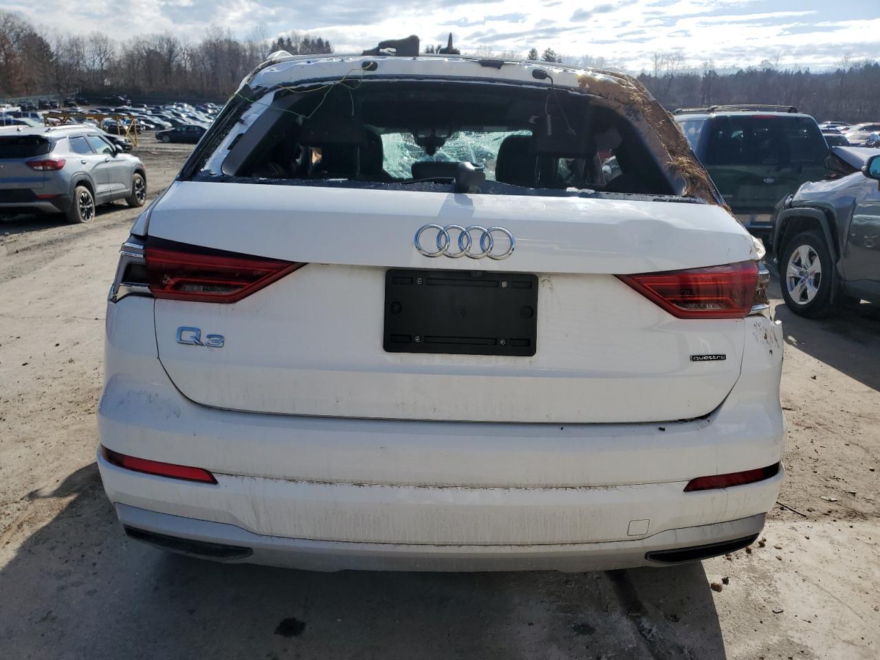2021 AUDI Q3 PREMIUM - Image 6
