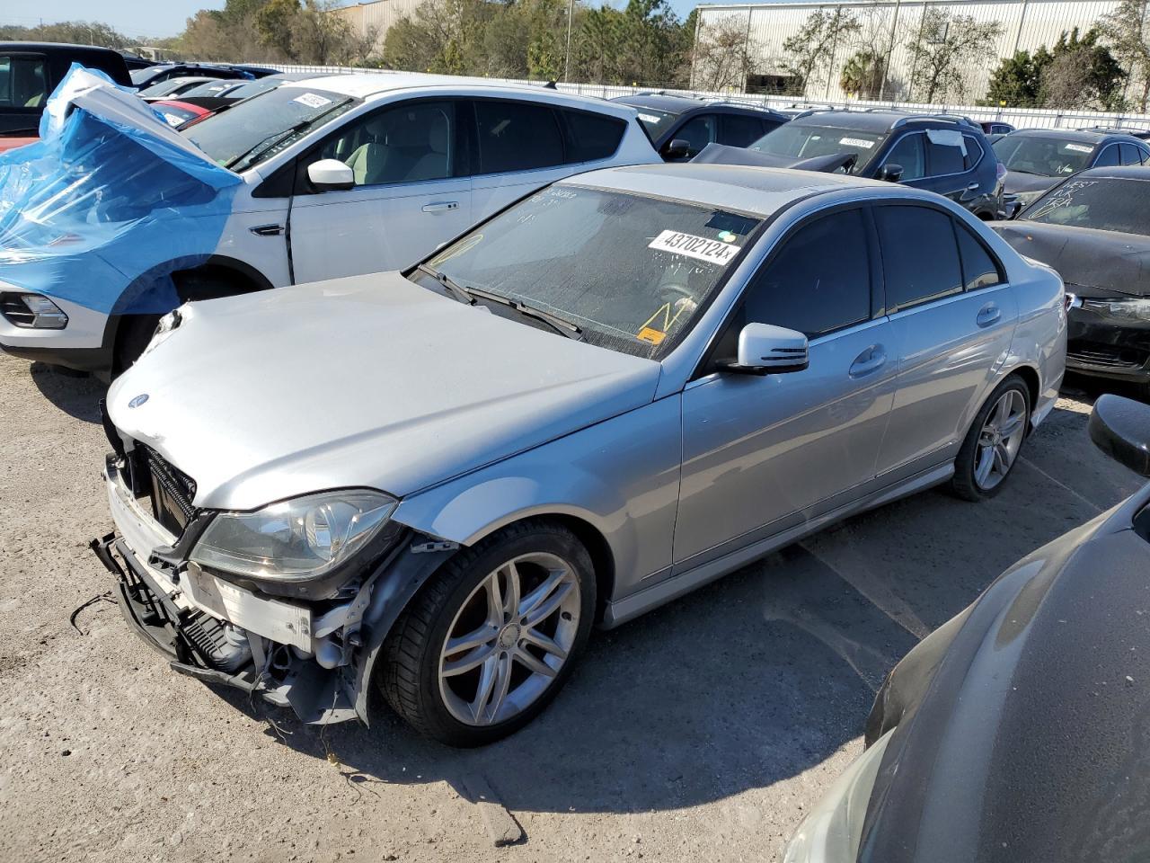 2014 MERCEDES-BENZ C 250 car image