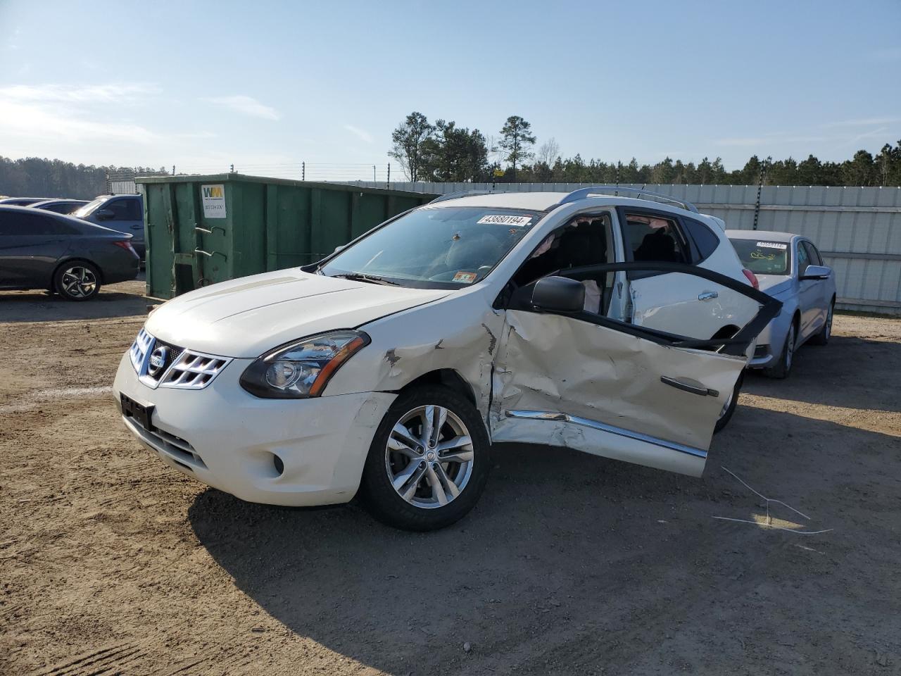 2015 NISSAN ROGUE SELE