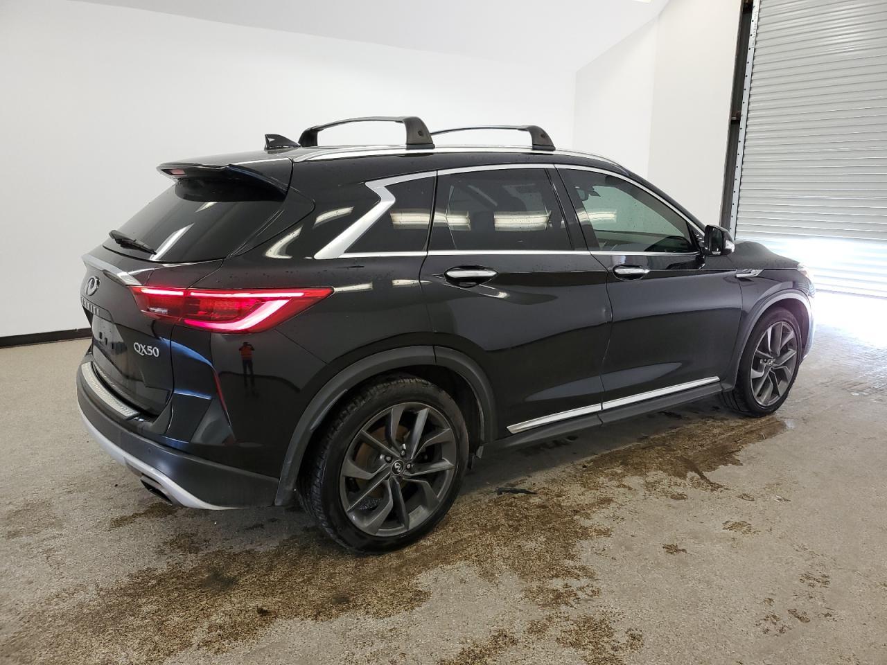 2019 INFINITI QX50 ESSEN - Image 3