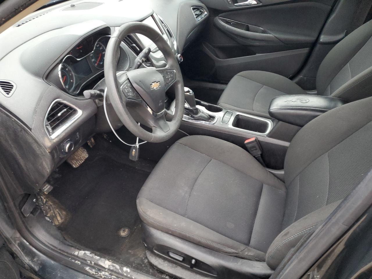 2017 CHEVROLET CRUZE LT - Image 7