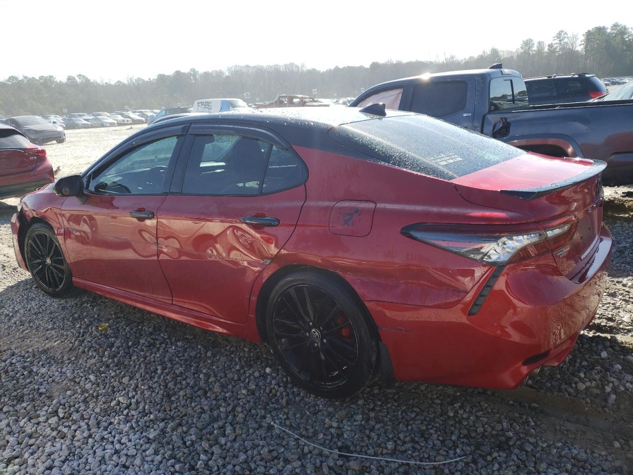 2022 TOYOTA CAMRY XSE - Фото 2