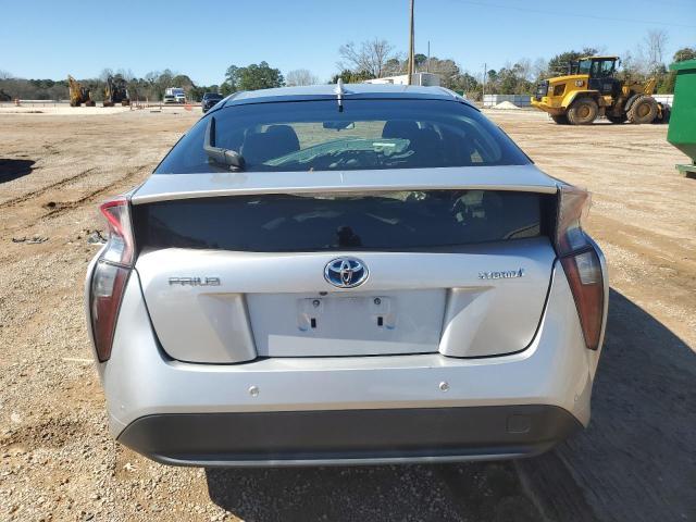2017 Toyota Prius - Image 6