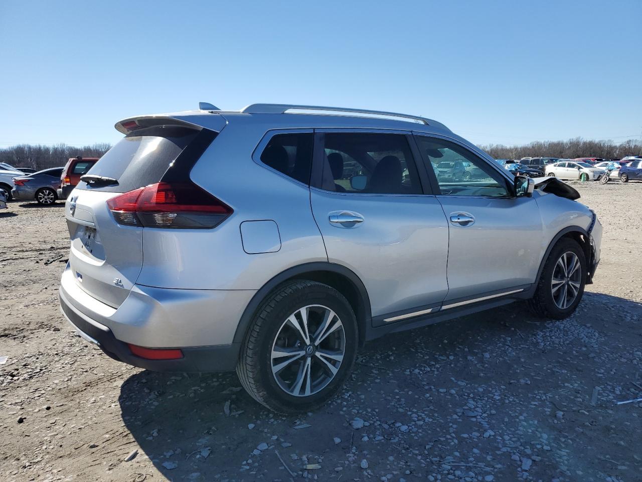 2018 NISSAN ROGUE S - Image 3