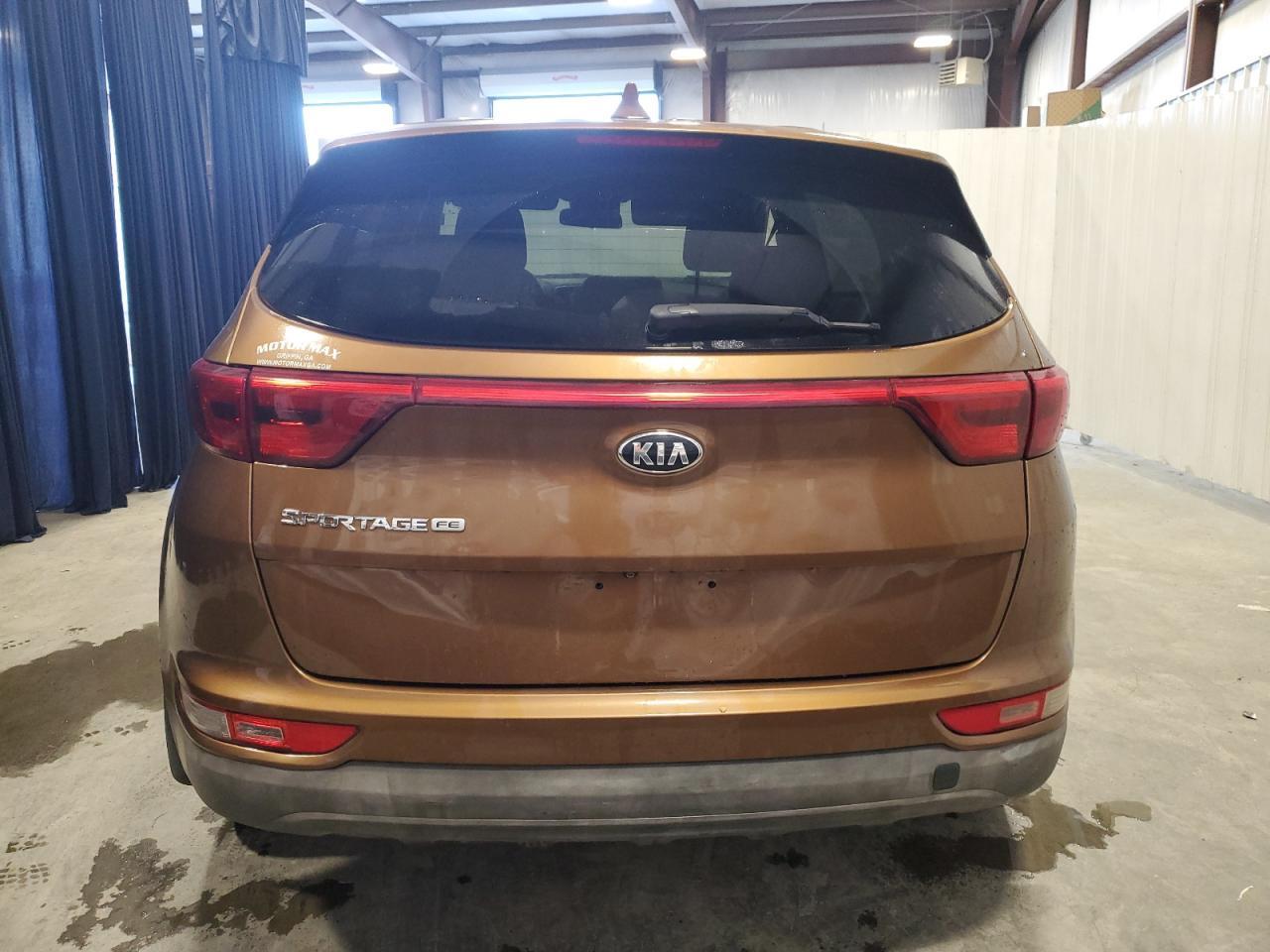2017 KIA SPORTAGE L - Image 6