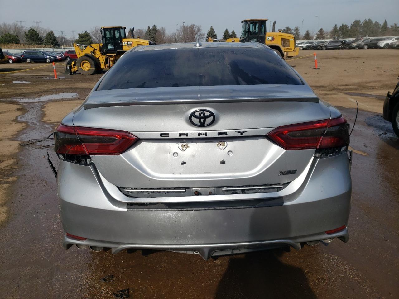 2019 TOYOTA CAMRY XSE - Image 6