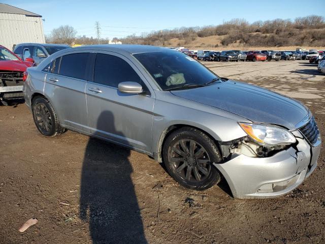 2013 Chrysler 200 Touring - Фото 4