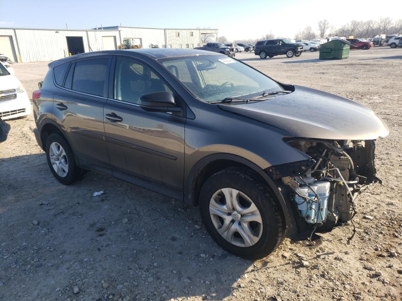 2015 TOYOTA RAV4 LE - Фото 4