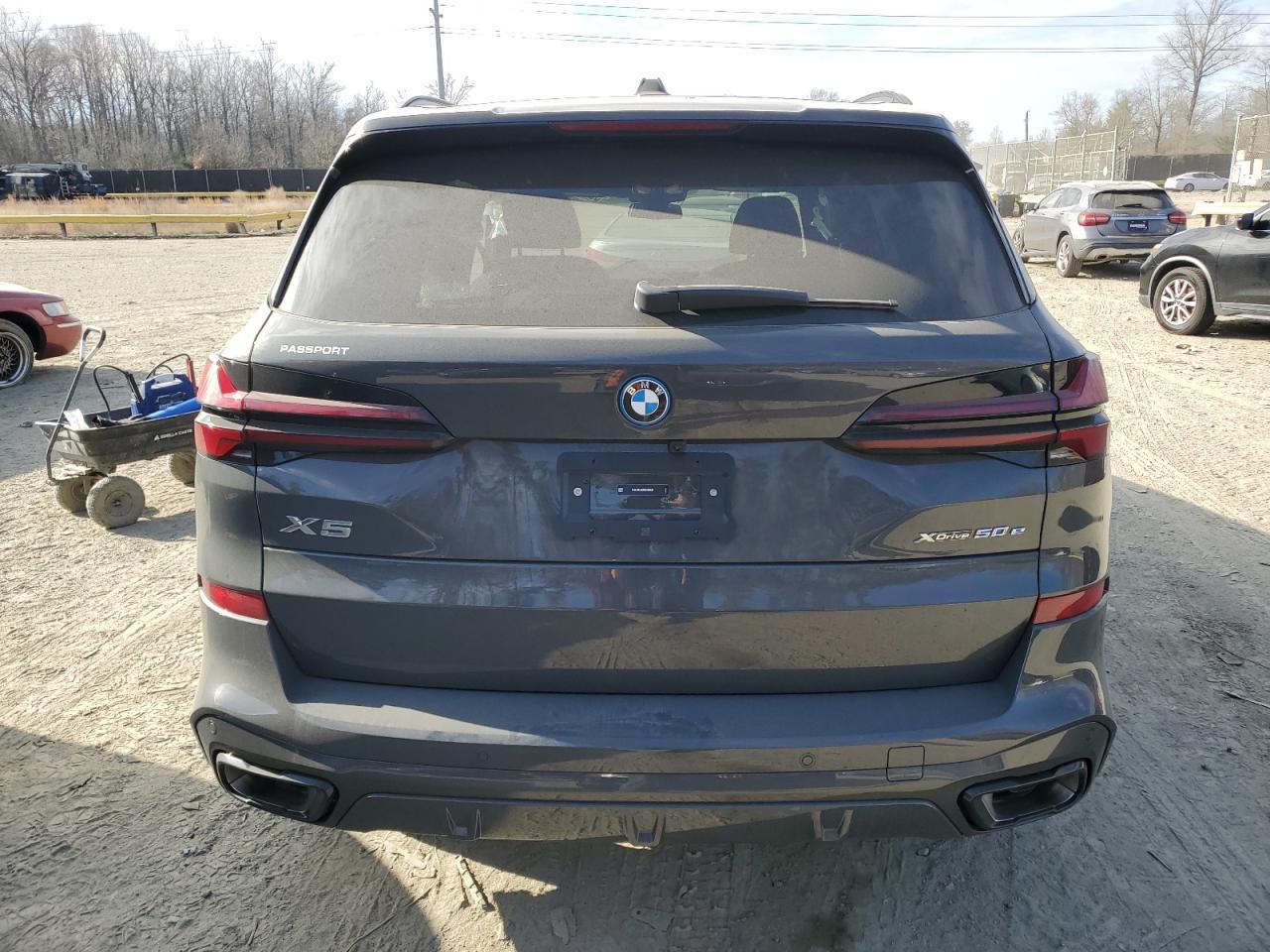 2024 BMW X5 XDRIVE5 - Image 6
