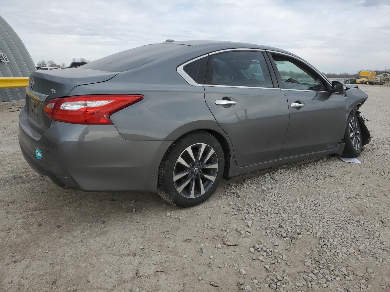 2016 NISSAN ALTIMA 2.5 - Фото 3
