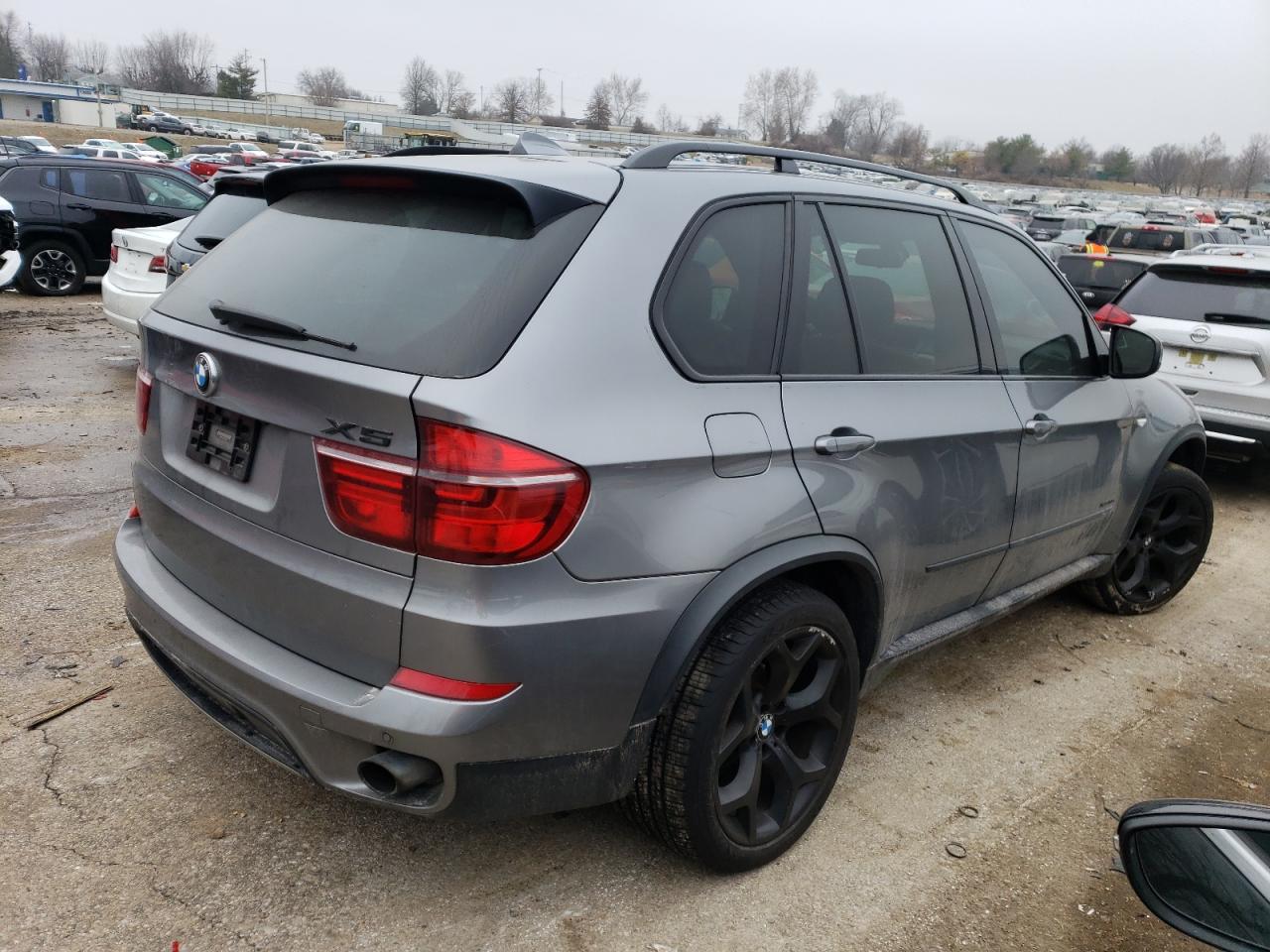 2013 BMW X5 XDRIVE3 - Фото 3