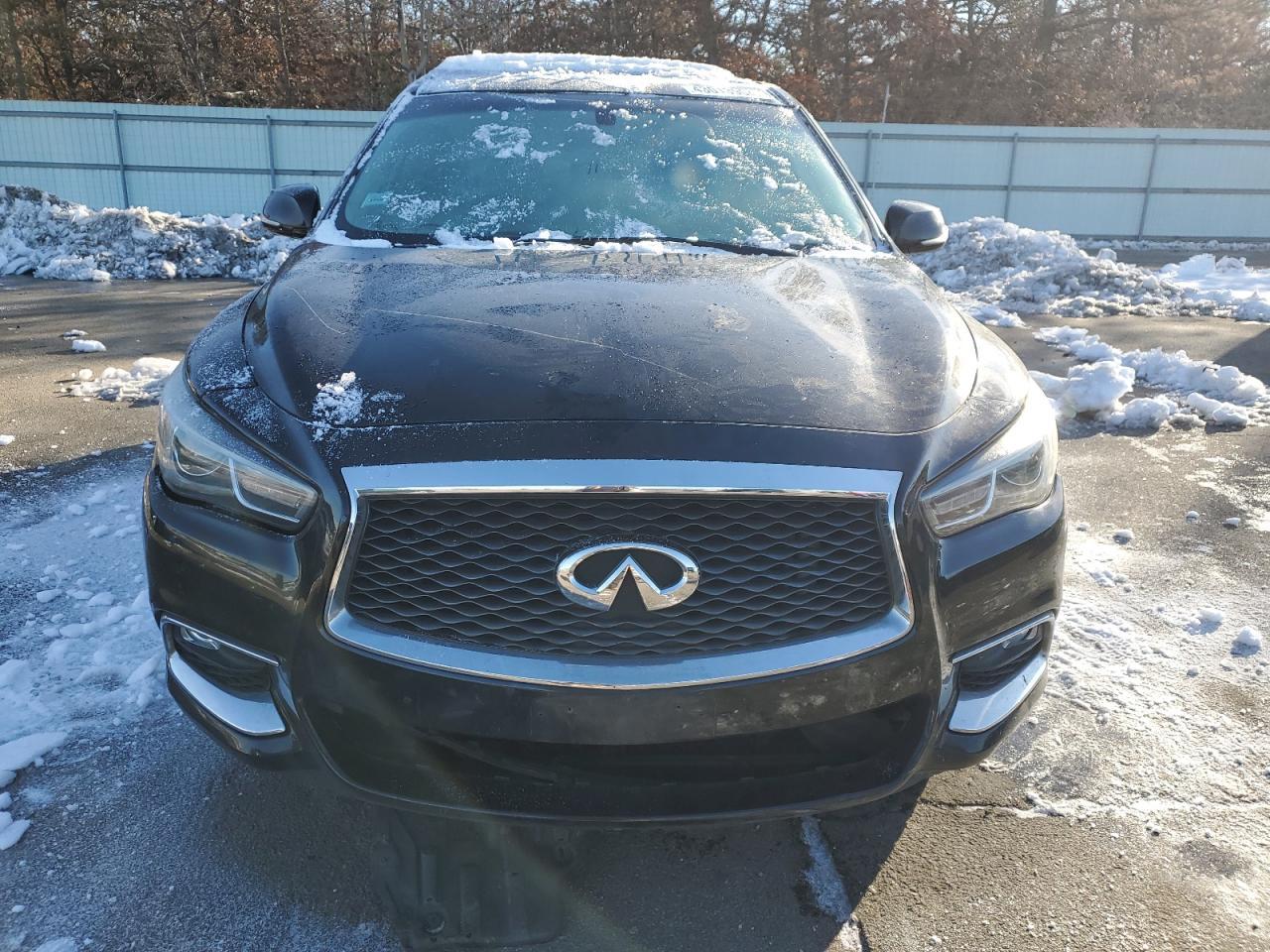 2017 INFINITI QX60 - Фото 5
