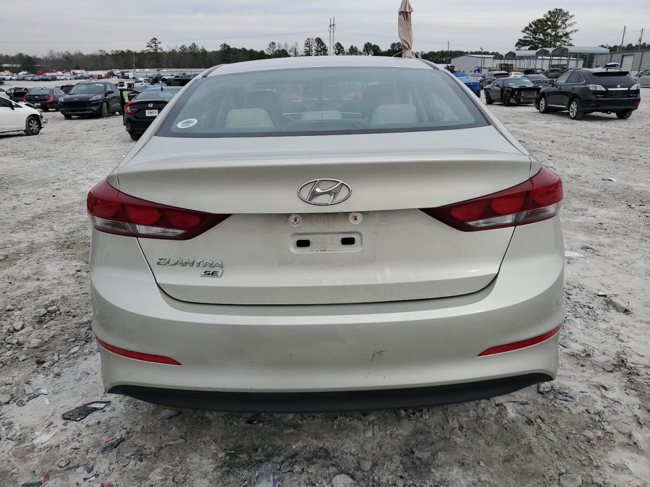 2018 HYUNDAI ELANTRA SE - Фото 6