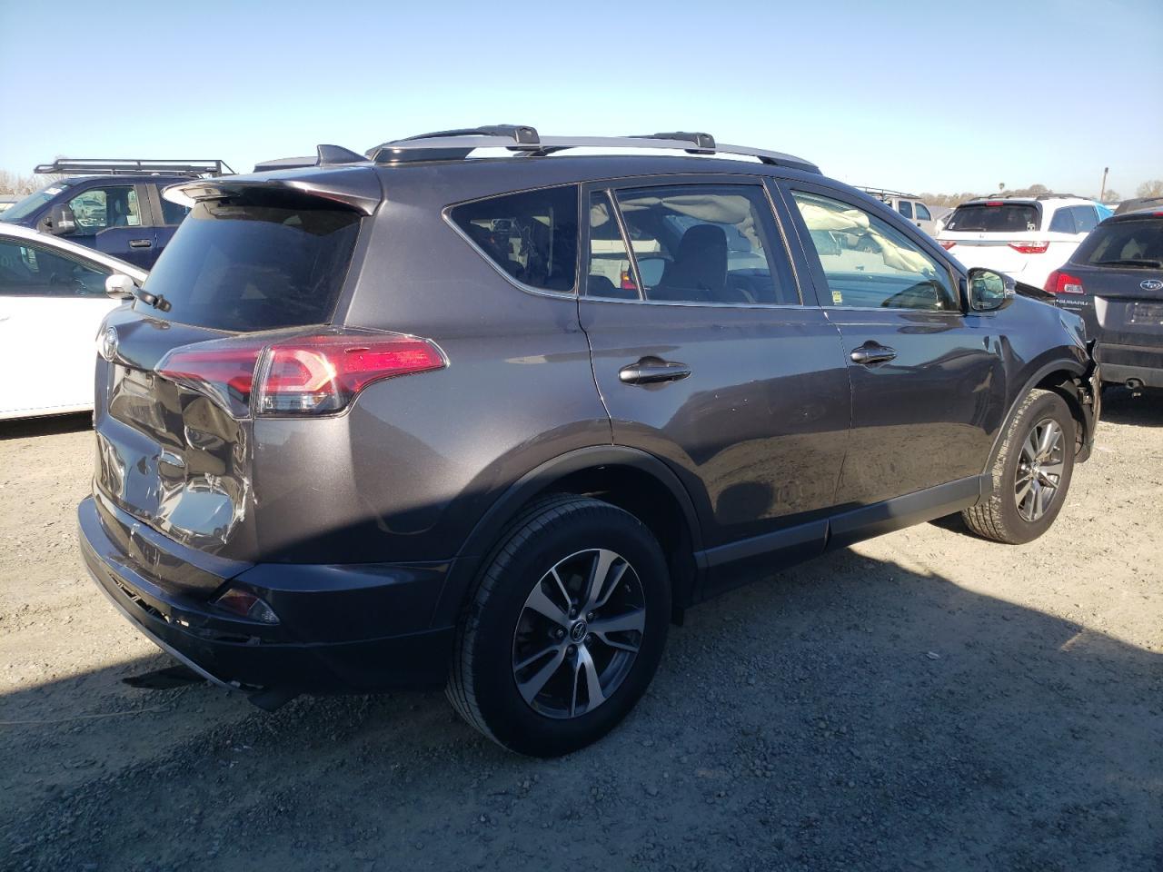 2018 TOYOTA RAV4 ADVEN - Фото 3