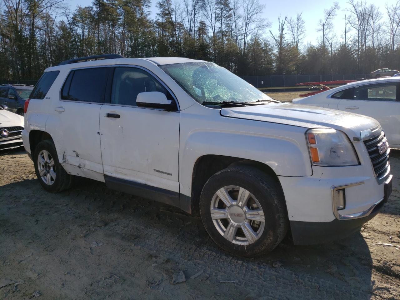 2016 GMC TERRAIN SL - Image 4