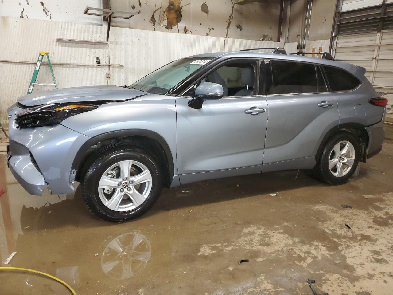 2021 TOYOTA HIGHLANDER car image