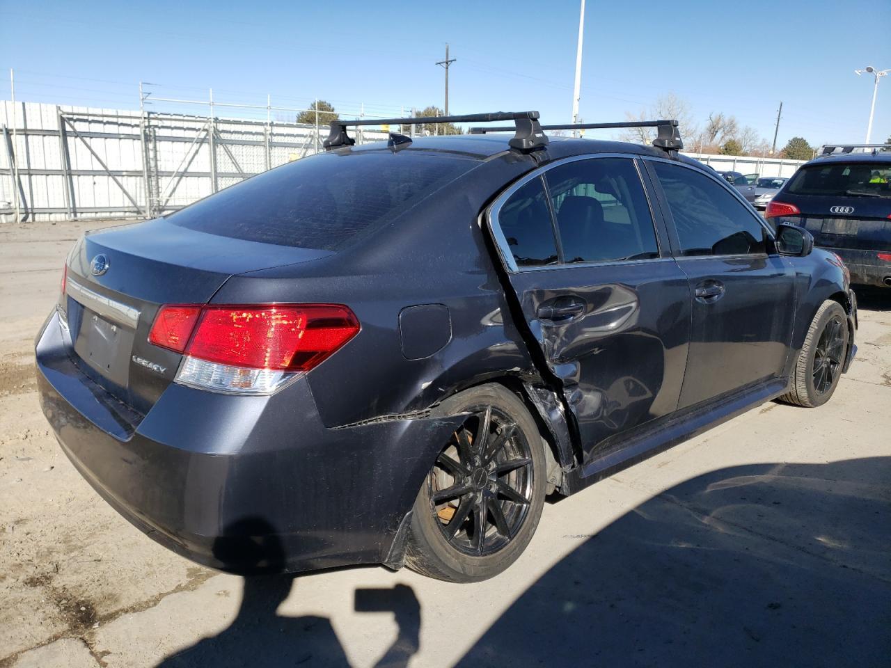 2014 SUBARU LEGACY 2.5 - Image 3