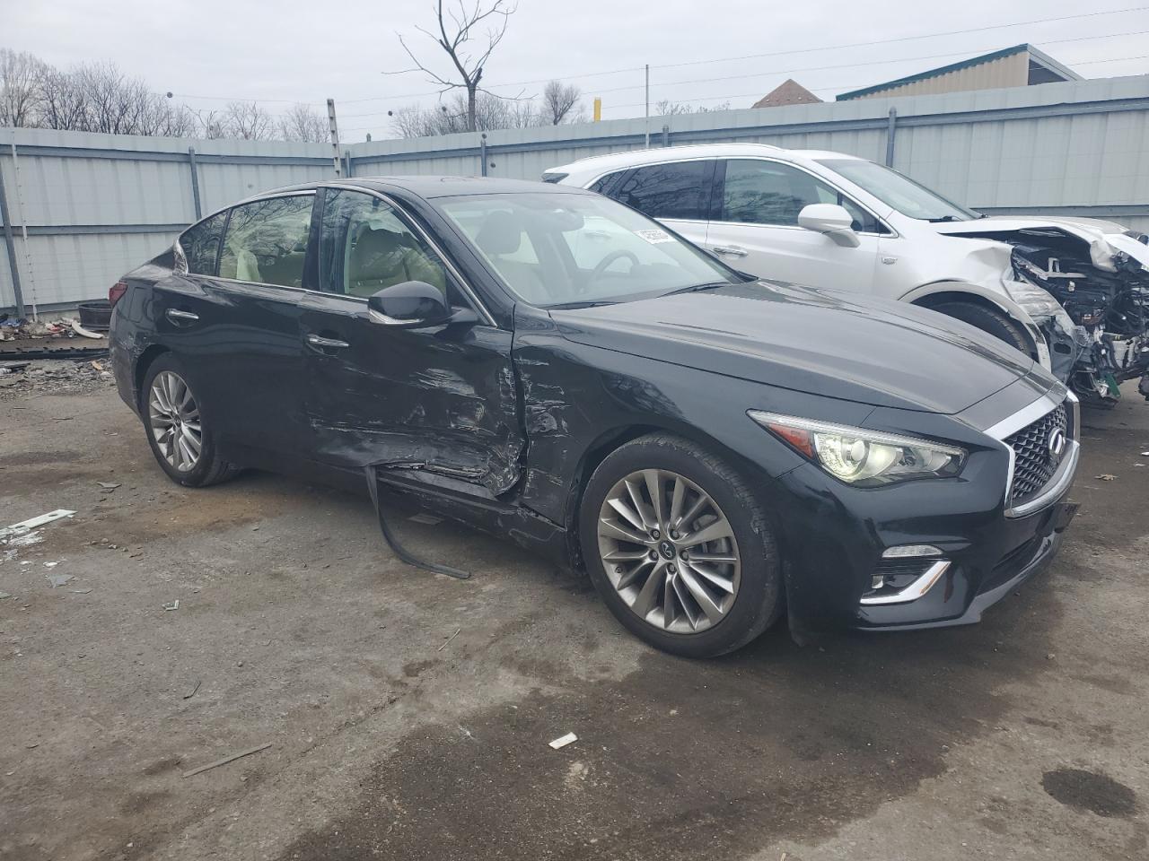 2019 INFINITI Q50 LUXE - Фото 4
