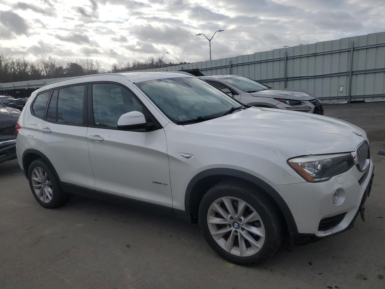 2016 BMW X3 XDRIVE2 - Фото 4