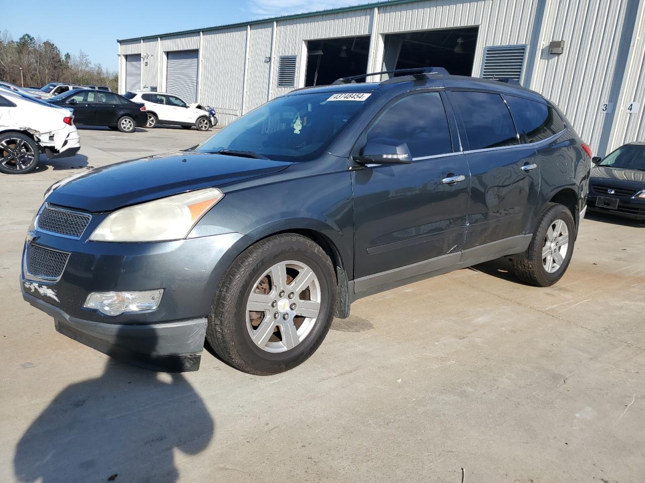 2011 CHEVROLET TRAVERSE L