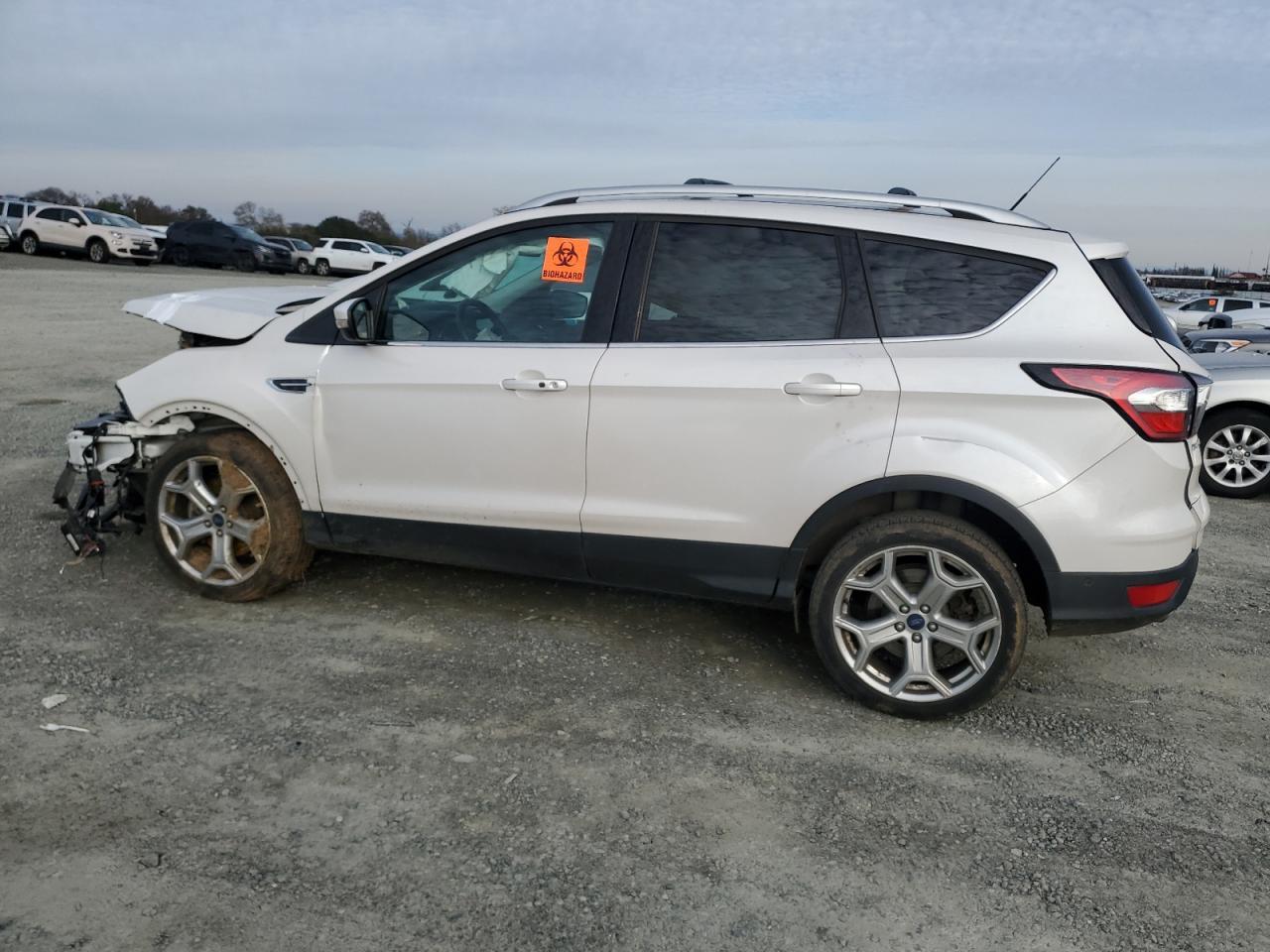 2017 FORD ESCAPE TIT - Image 2