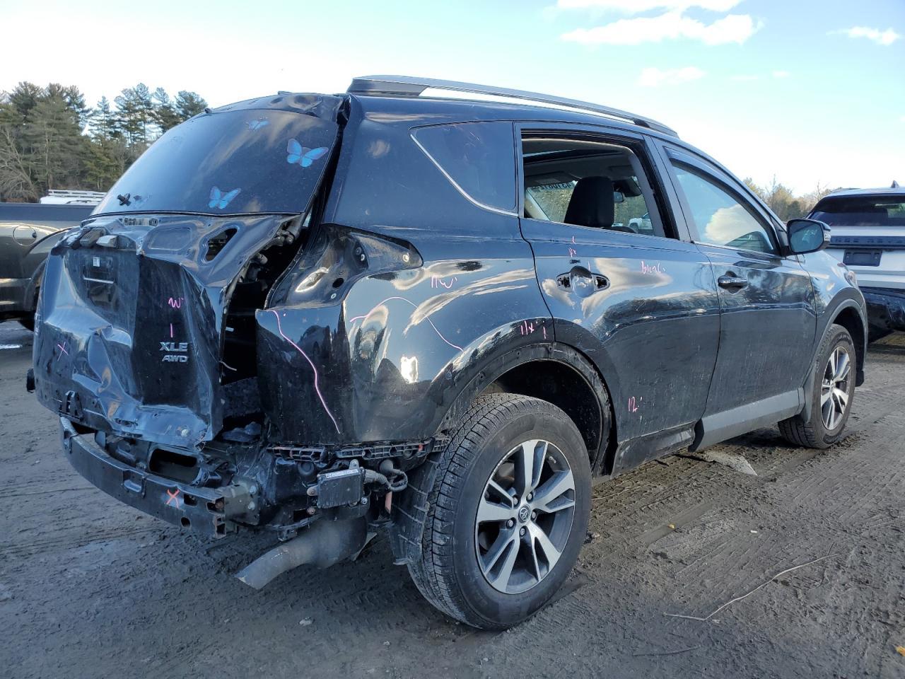2017 TOYOTA RAV4 XLE - Фото 3