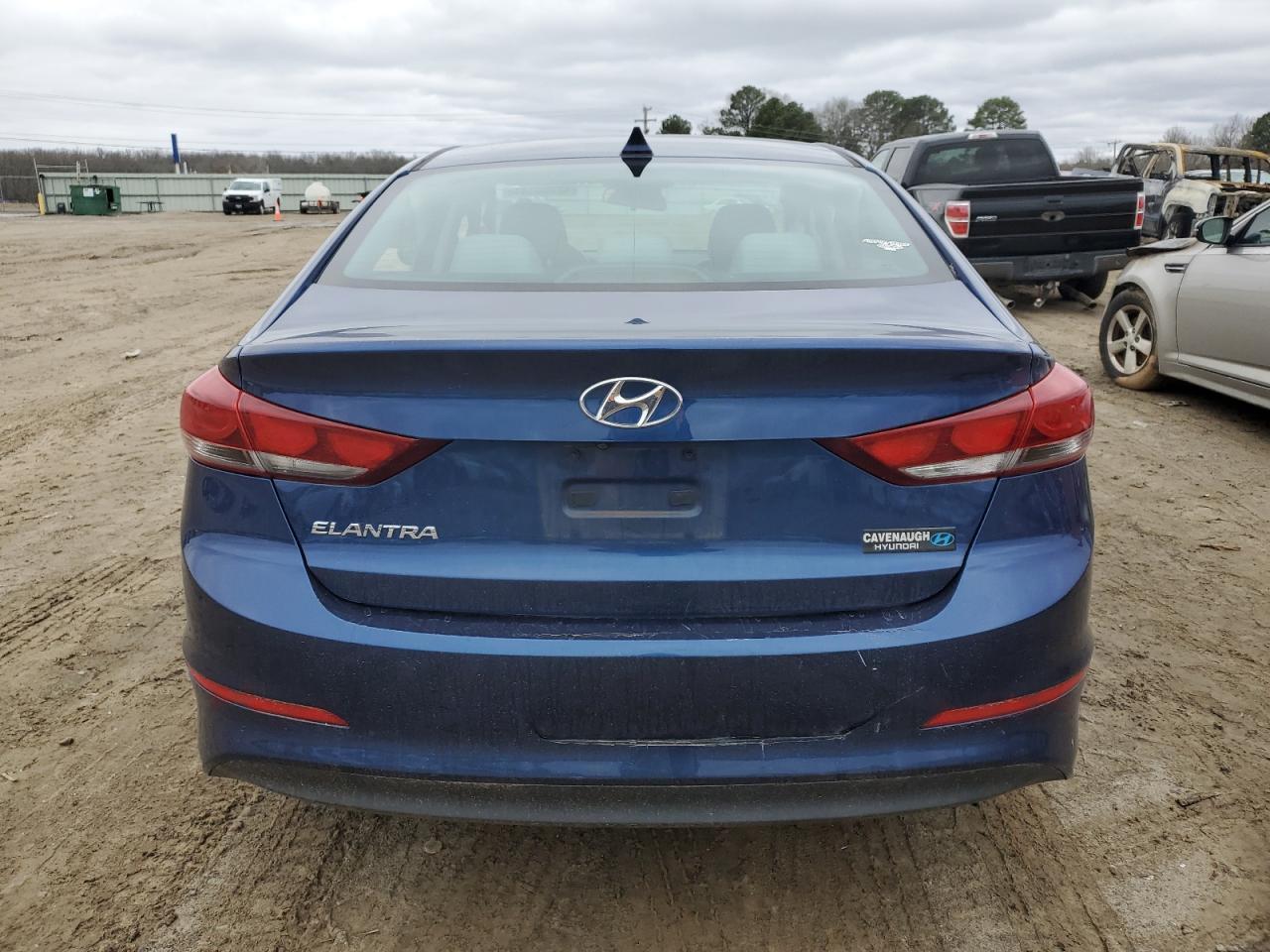 2017 HYUNDAI ELANTRA SE - Фото 6