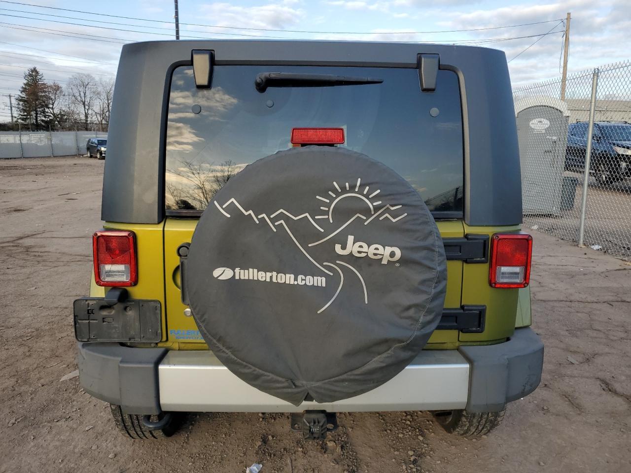 2010 JEEP WRANGLER U - Image 6