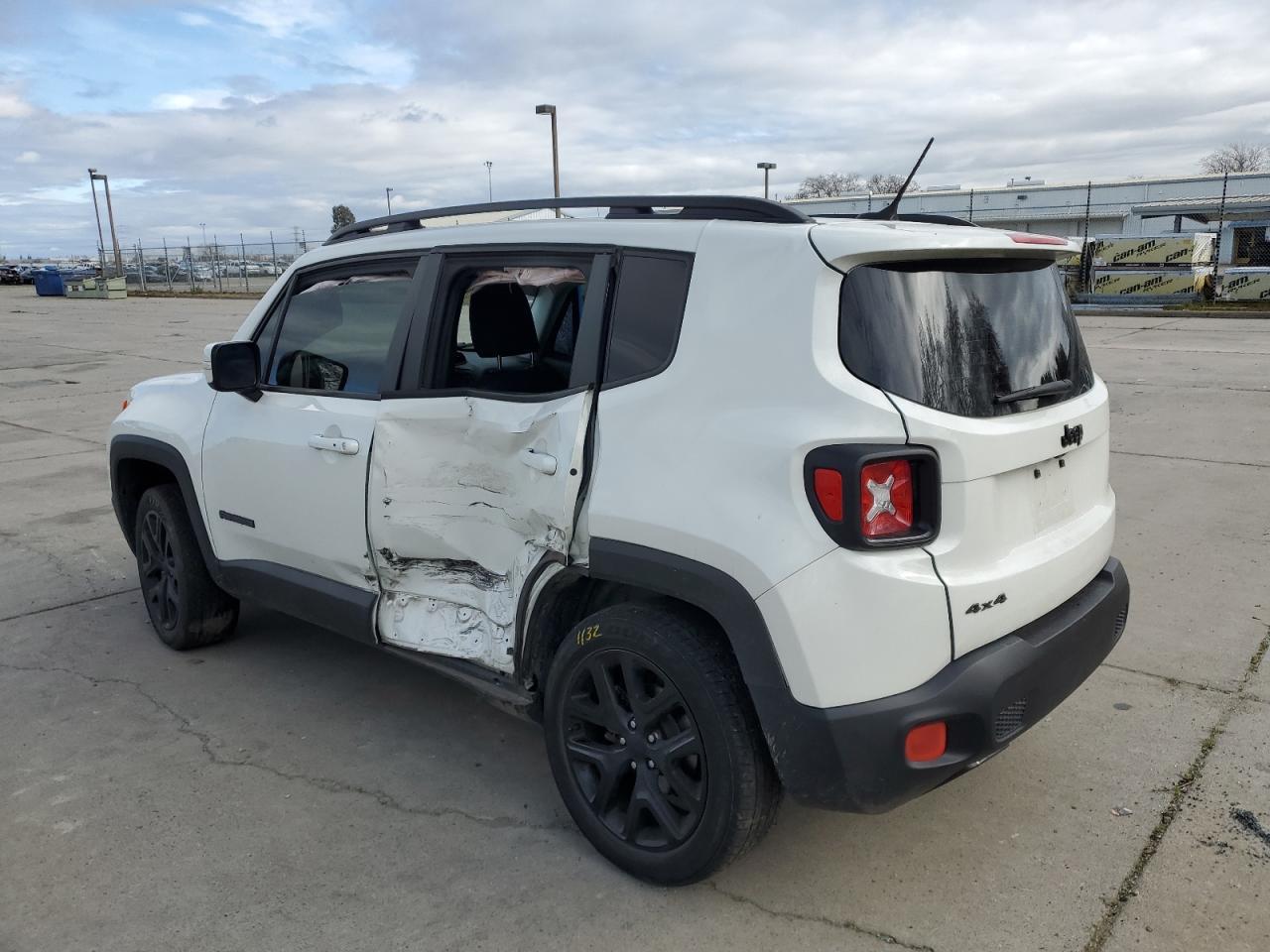 2017 JEEP RENEGADE L - Фото 2