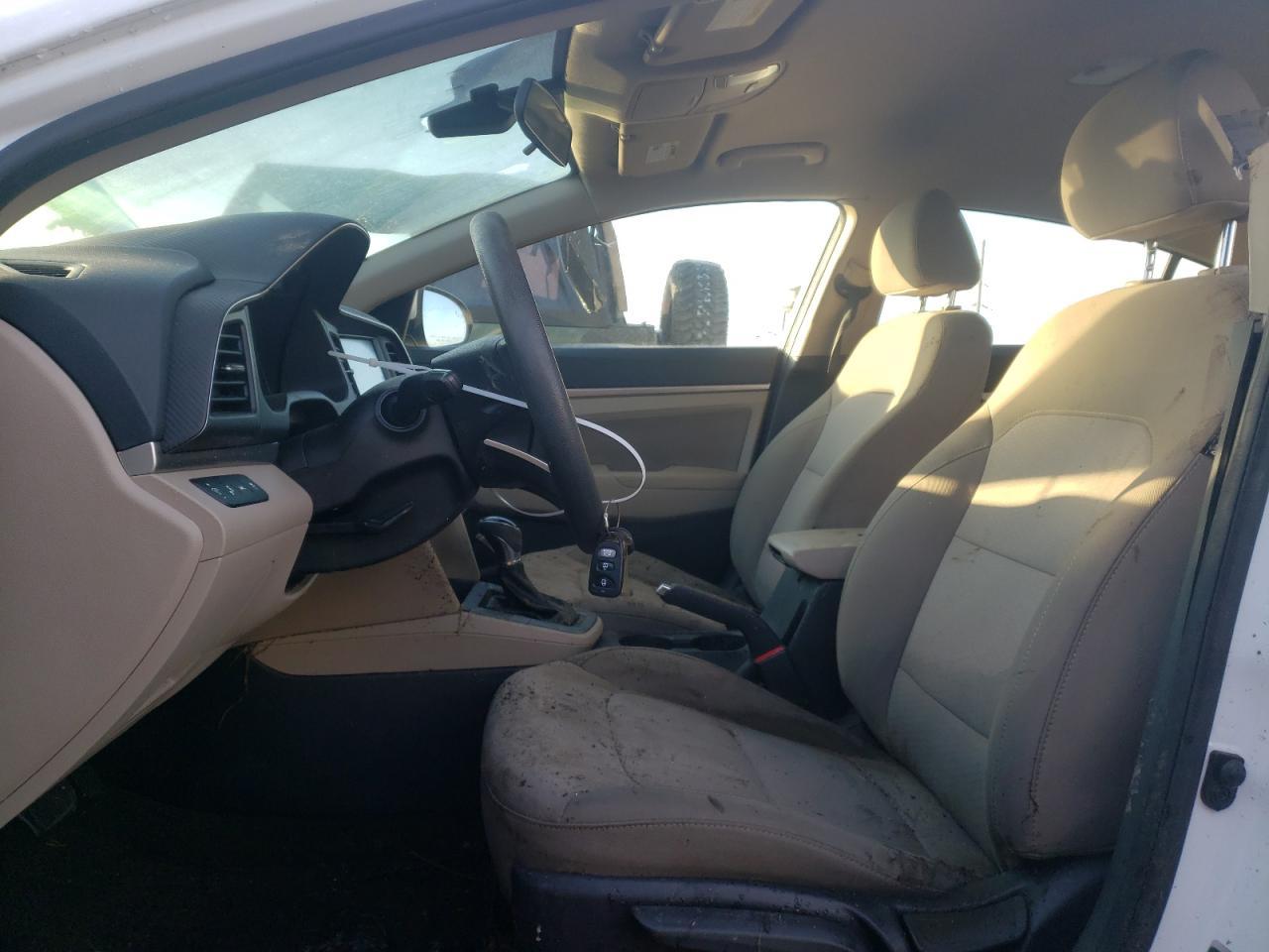 2019 HYUNDAI ELANTRA SE - Фото 7