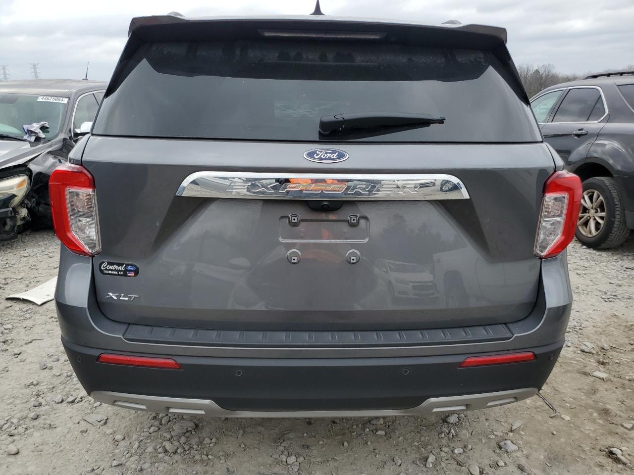 2023 FORD EXPLORER X - Image 6