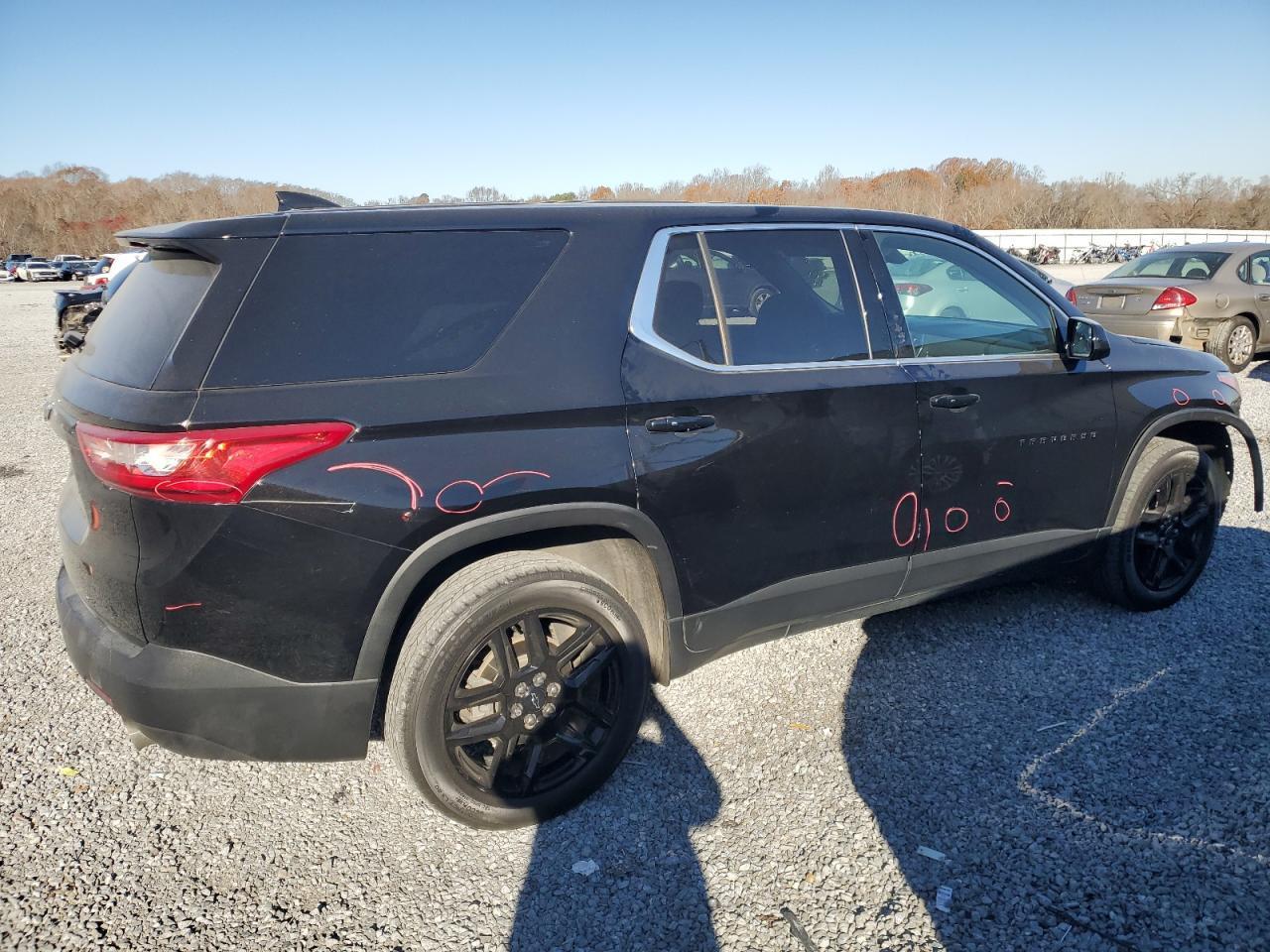 2020 CHEVROLET TRAVERSE L - Фото 3