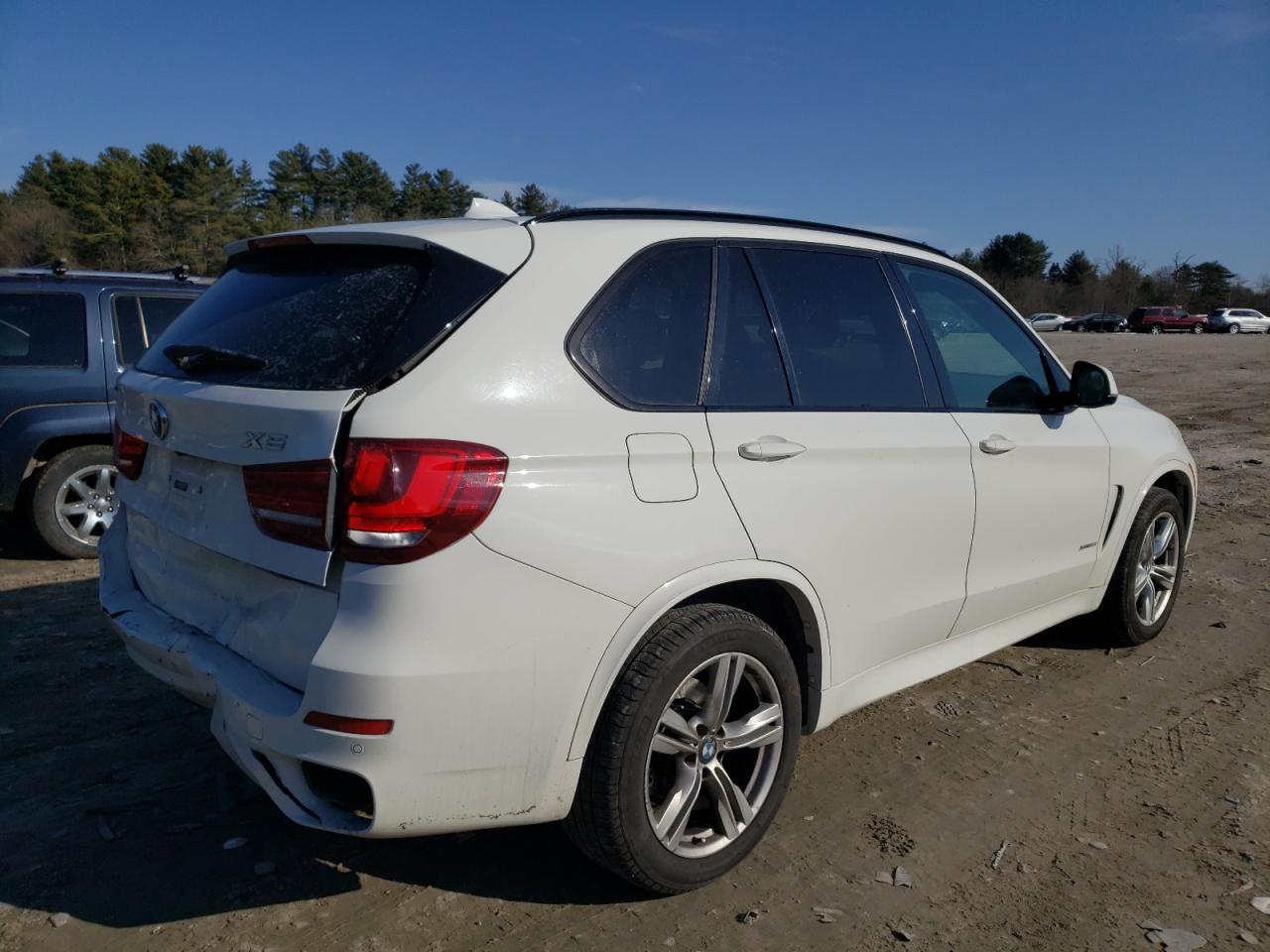 2017 BMW X5 XDRIVE3 - Фото 3