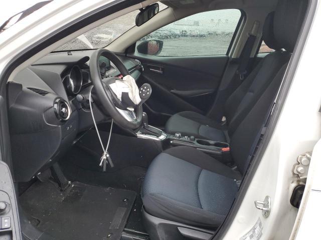 2017 Toyota Yaris Ia - Фото 7