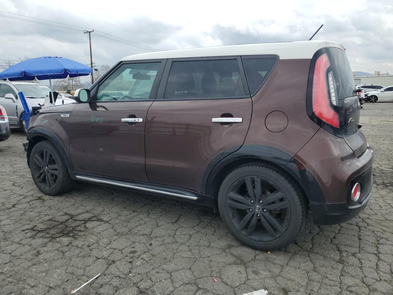 2017 KIA SOUL + - Image 2